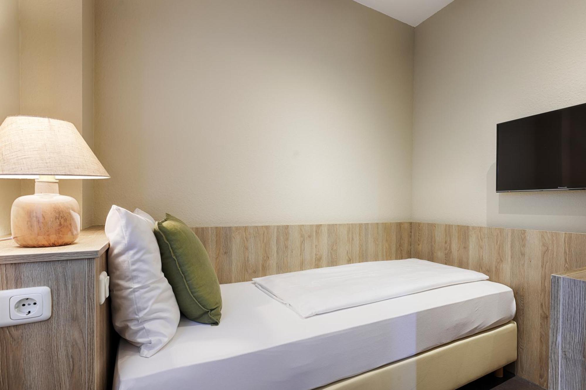 Hotel Fischzucht In Wuerzburg Dış mekan fotoğraf